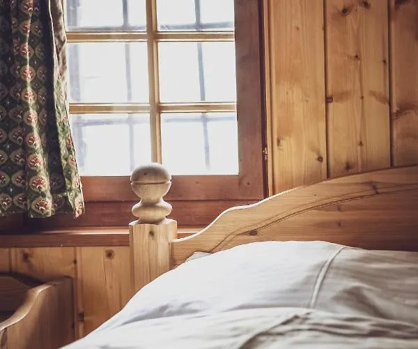 Hotell Davoser Huesli By Mountain Davos