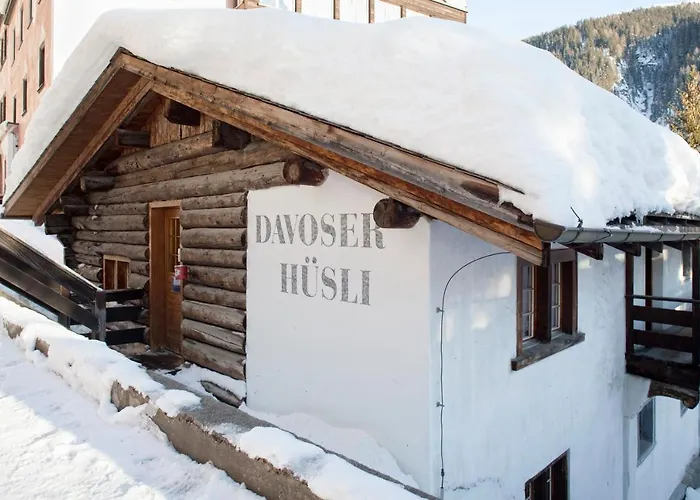 Davoser Huesli By Mountain Hotell *